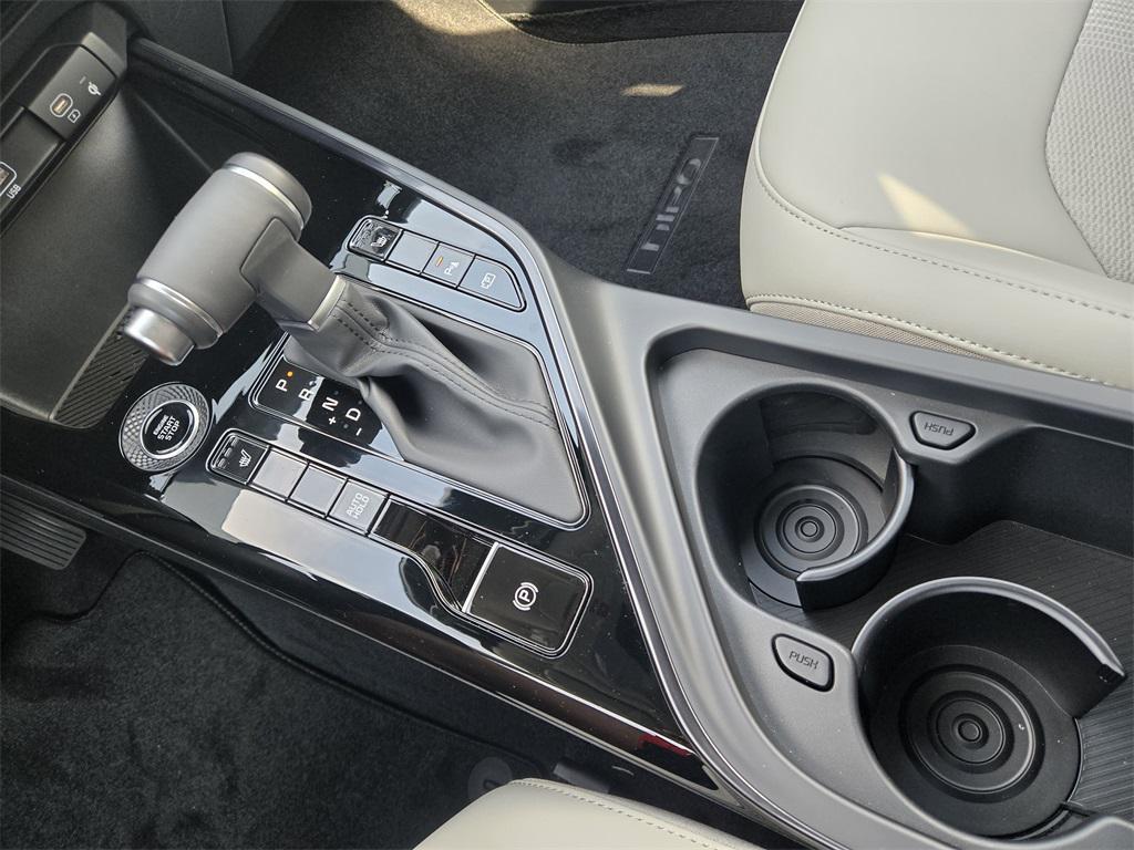 new 2025 Kia Niro car, priced at $25,512