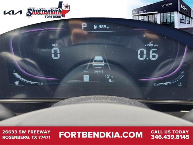 new 2025 Kia Sportage car, priced at $30,133
