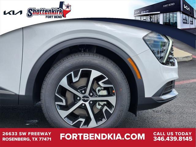 new 2025 Kia Sportage car, priced at $30,133