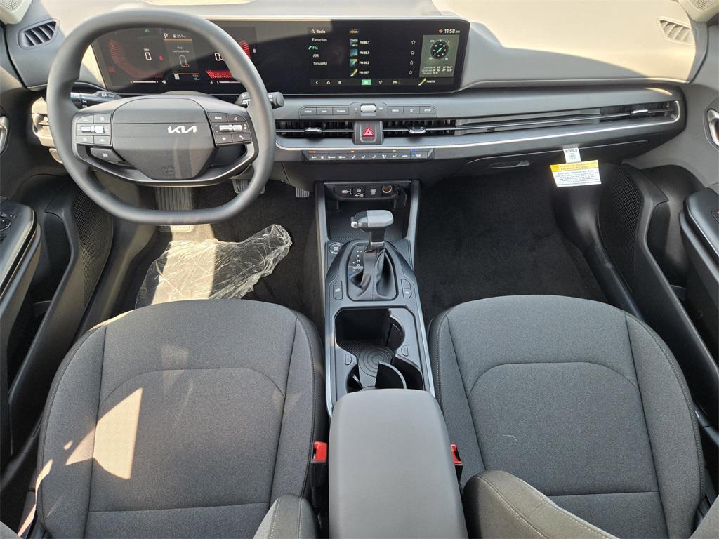 new 2025 Kia K4 car, priced at $21,976