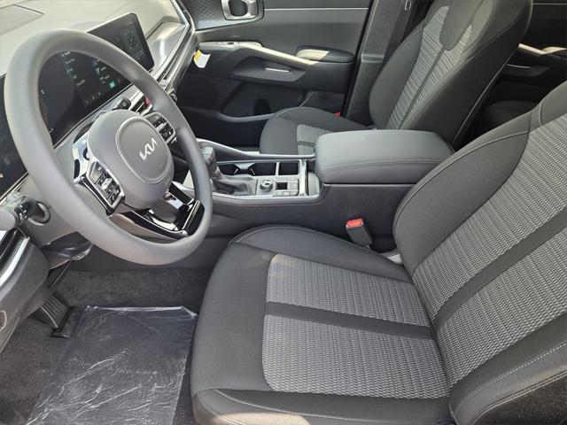 new 2025 Kia Sorento car, priced at $30,919