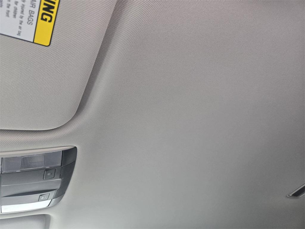 new 2025 Kia Sorento car, priced at $28,804