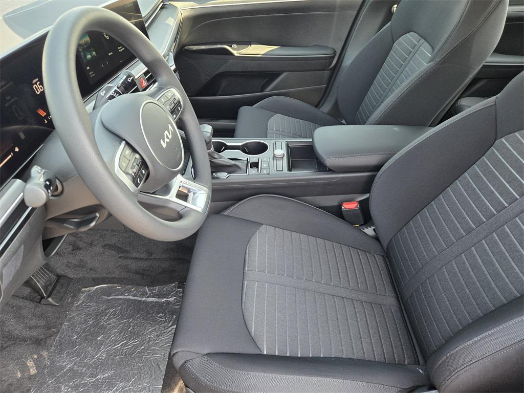 new 2026 Kia K5 car, priced at $25,637