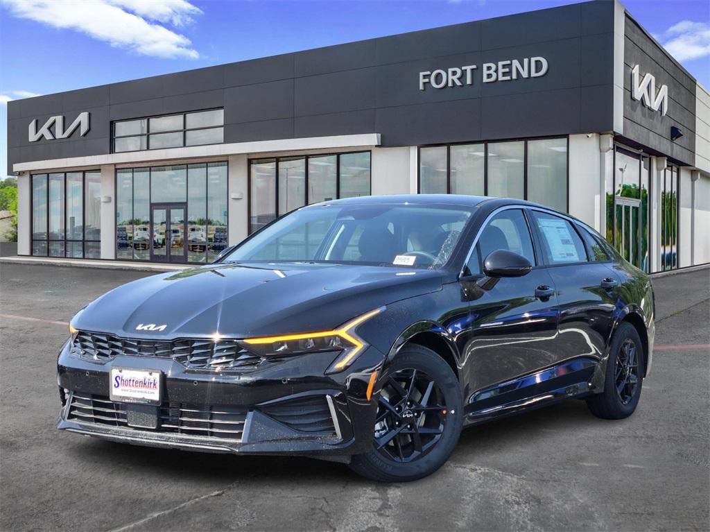new 2026 Kia K5 car, priced at $25,851