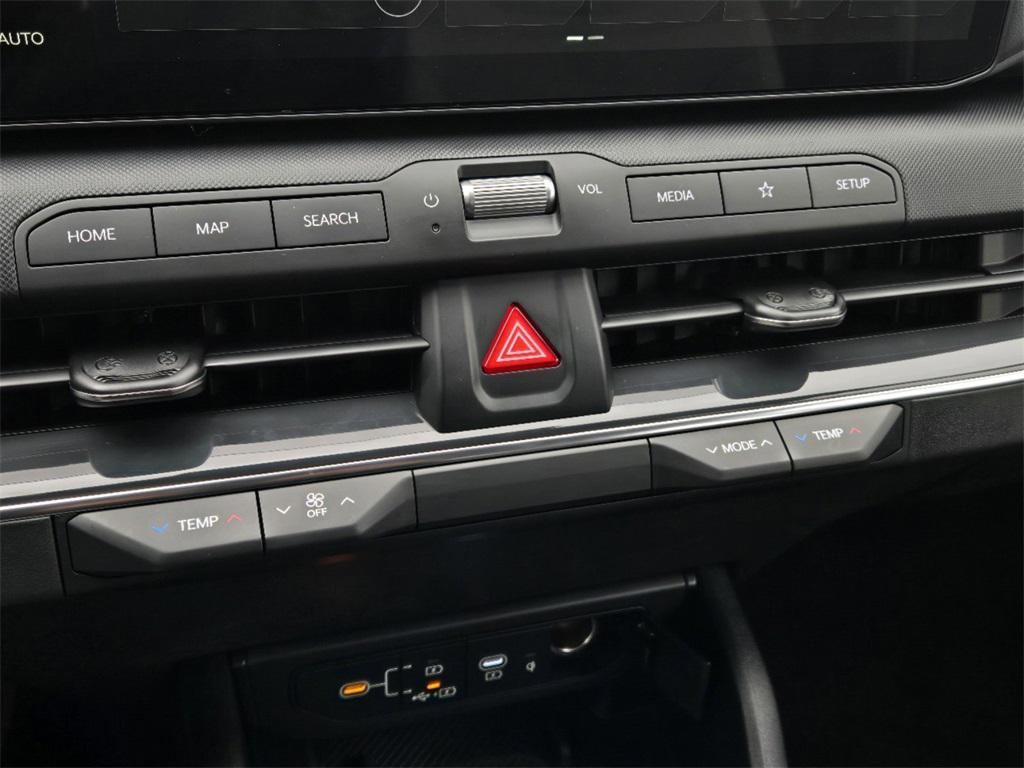 new 2025 Kia K4 car, priced at $24,263