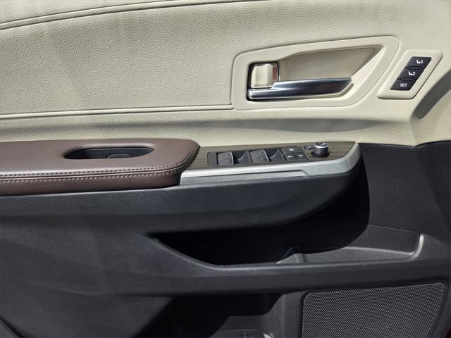 used 2022 Toyota Sienna car, priced at $41,886