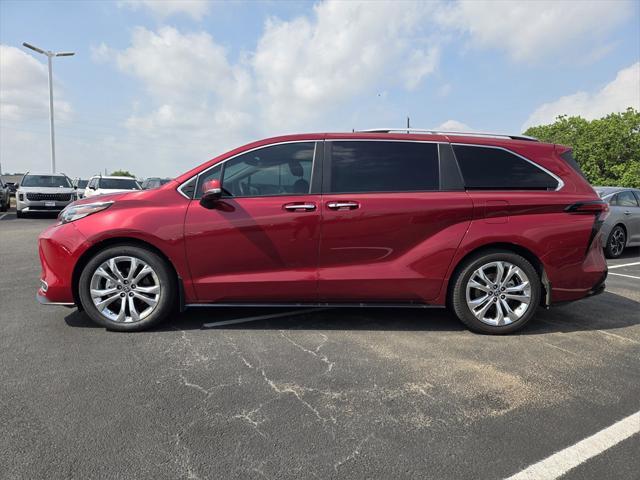 used 2022 Toyota Sienna car, priced at $41,886
