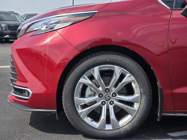 used 2022 Toyota Sienna car, priced at $41,886