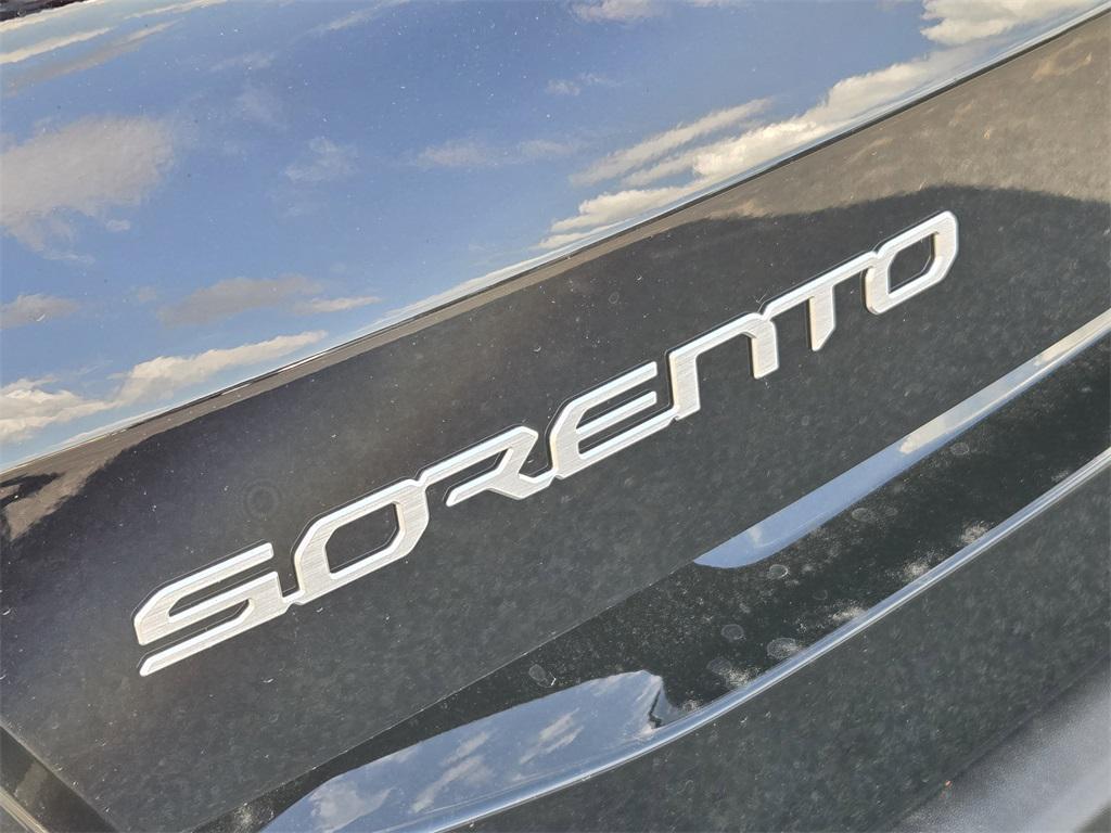 new 2026 Kia Sorento car, priced at $33,708
