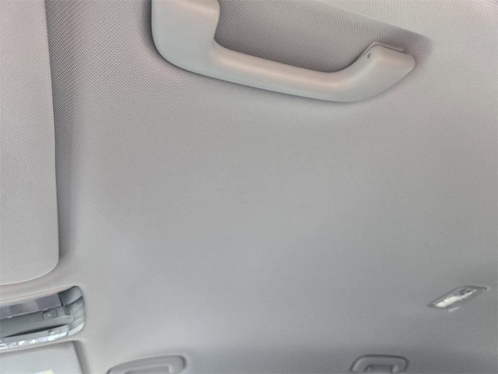 new 2026 Kia Sorento car, priced at $33,708
