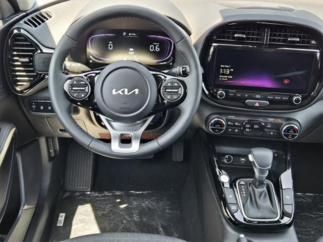 new 2025 Kia Soul car, priced at $25,006