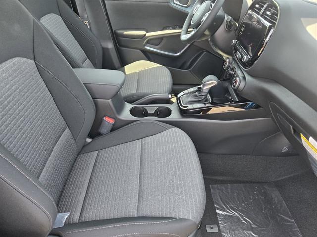 new 2025 Kia Soul car, priced at $25,006