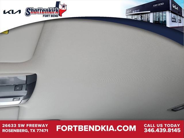 new 2025 Kia Sportage car, priced at $32,640
