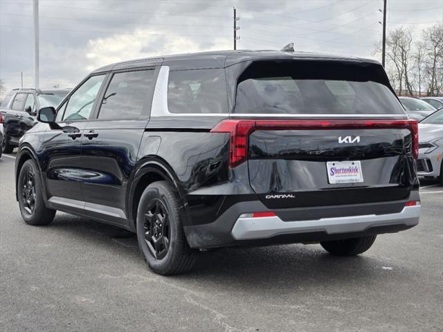 new 2025 Kia Carnival car, priced at $40,780