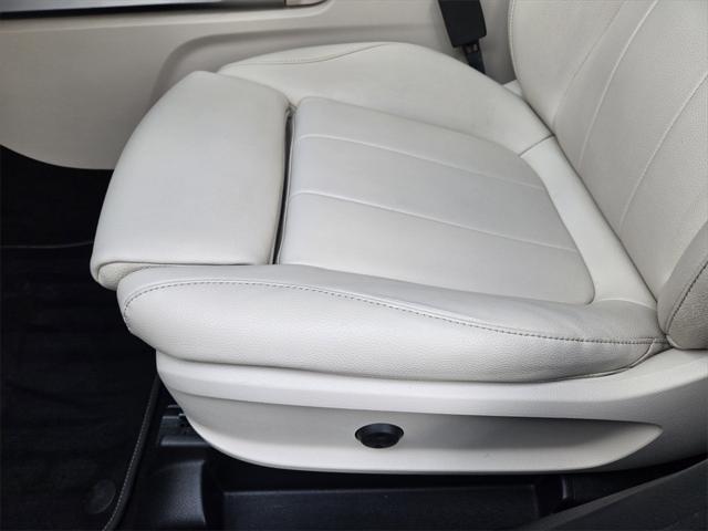 used 2021 Mercedes-Benz GLB 250 car, priced at $28,277