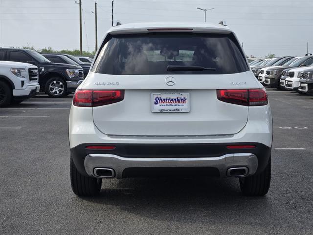 used 2021 Mercedes-Benz GLB 250 car, priced at $28,277