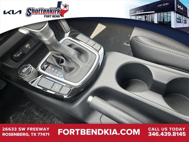 new 2025 Kia Seltos car, priced at $24,600