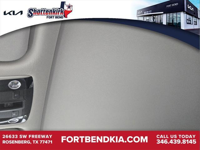 new 2025 Kia Sorento car, priced at $38,060