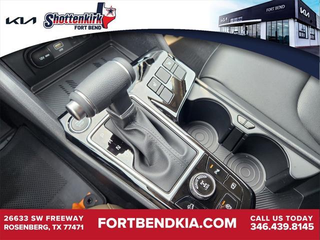 new 2025 Kia Sportage car, priced at $33,035