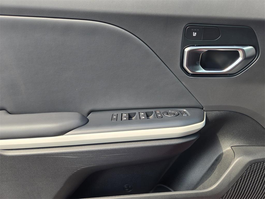 new 2025 Kia K4 car, priced at $23,941