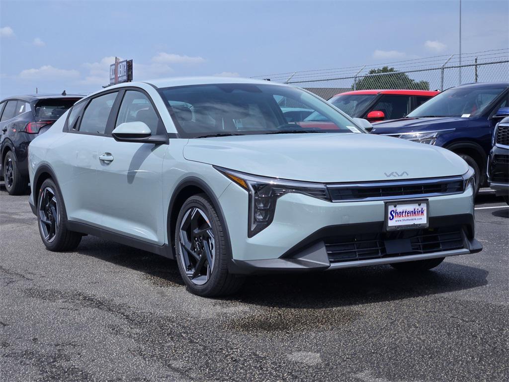 new 2025 Kia K4 car, priced at $22,907