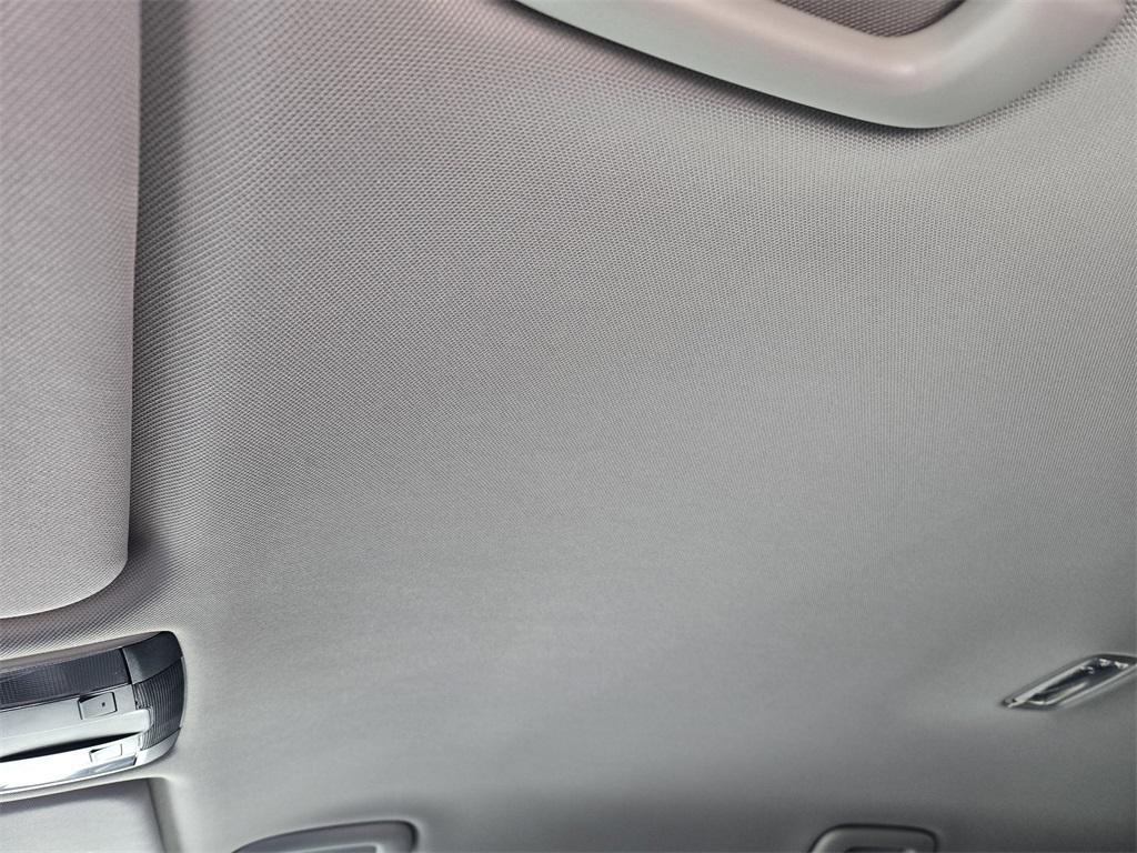 new 2026 Kia Sorento car, priced at $33,365