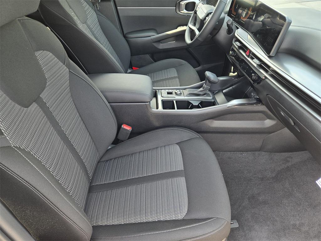 new 2026 Kia Sorento car, priced at $33,365
