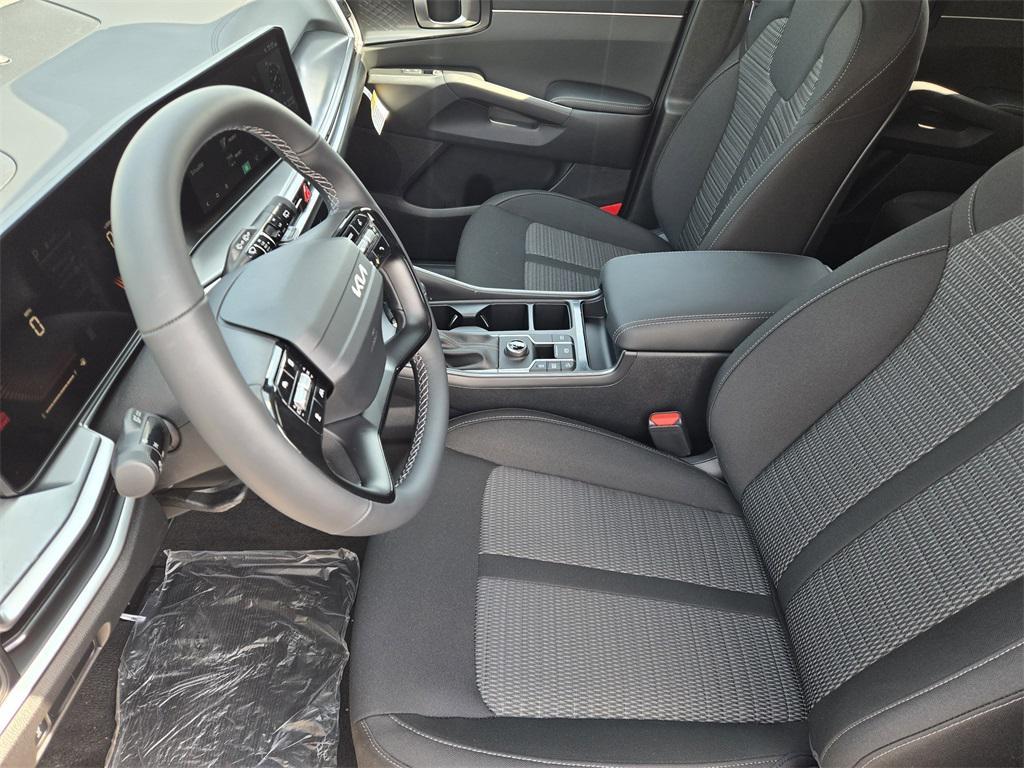 new 2026 Kia Sorento car, priced at $33,365