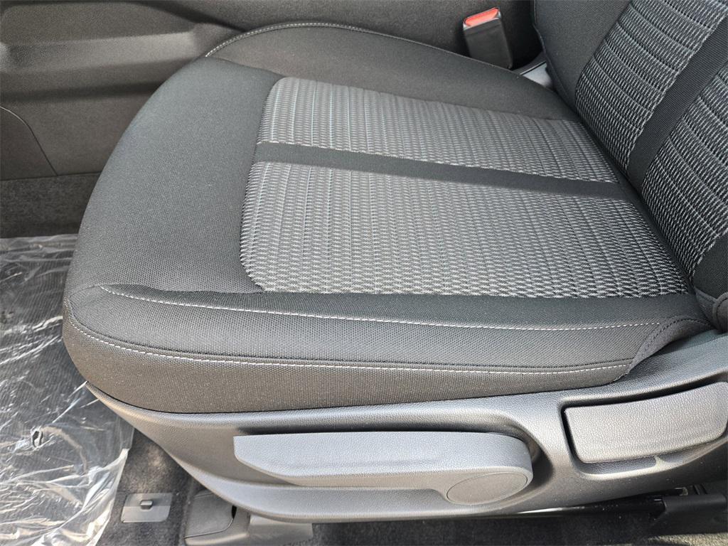 new 2026 Kia Sorento car, priced at $33,365