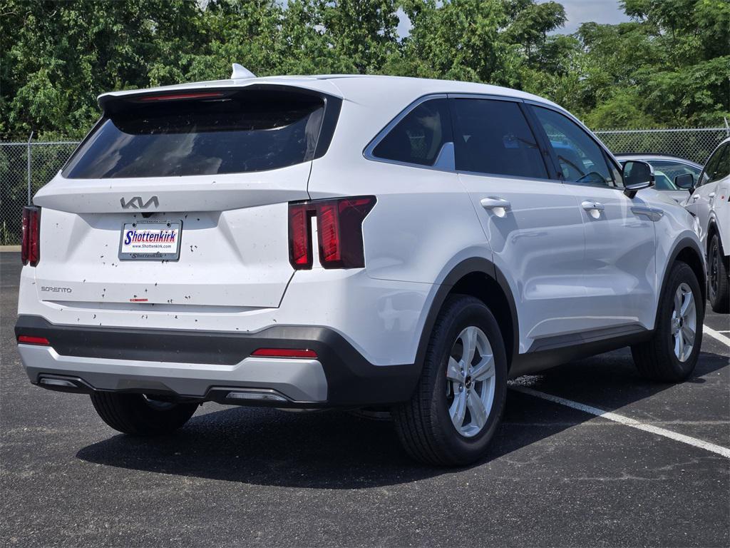 new 2026 Kia Sorento car, priced at $33,365