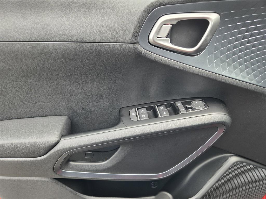 new 2025 Kia Soul car, priced at $22,695