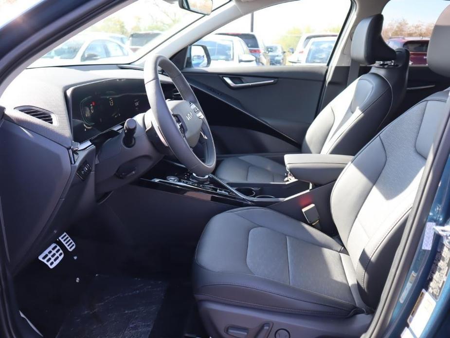 new 2024 Kia Niro Plug-In Hybrid car, priced at $41,735