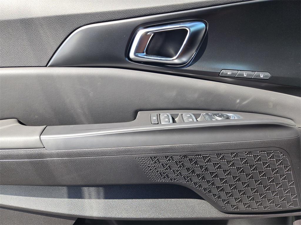 new 2026 Kia Carnival car, priced at $46,399