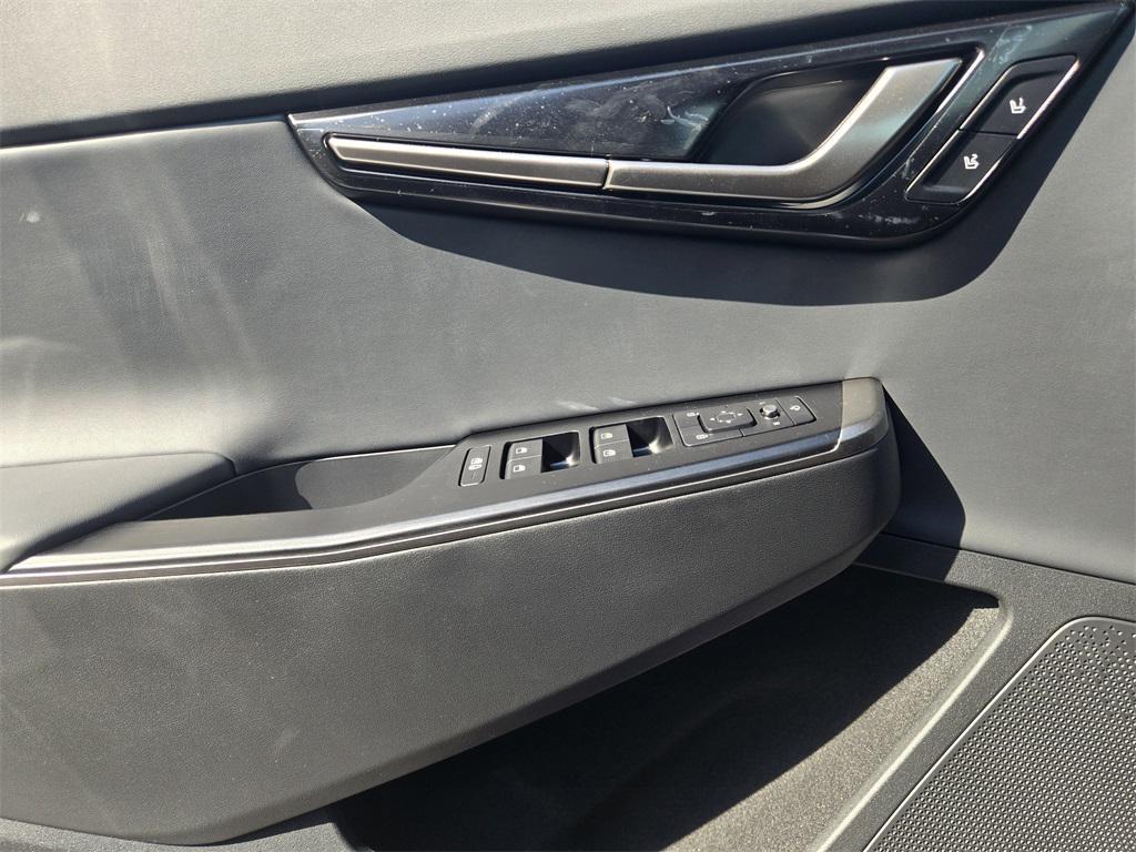 new 2025 Kia EV6 car, priced at $38,197