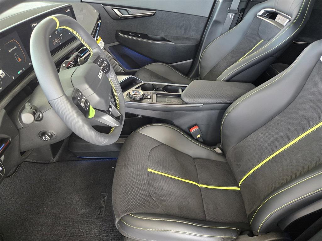 new 2025 Kia EV6 car, priced at $64,667