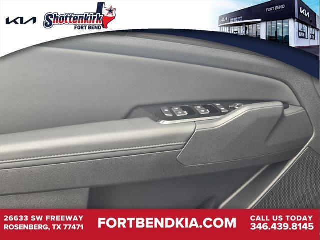 new 2025 Kia Sportage car, priced at $31,235