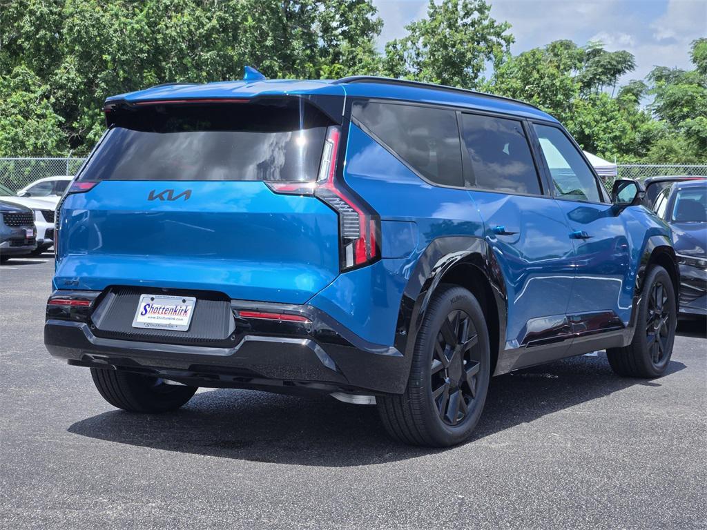 new 2026 Kia EV9 car, priced at $60,014