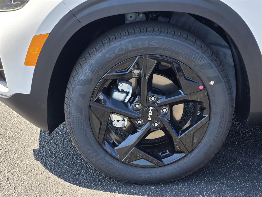 new 2026 Kia Seltos car, priced at $27,295