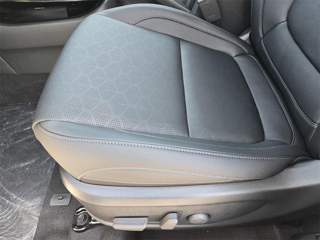 new 2026 Kia Seltos car, priced at $27,295