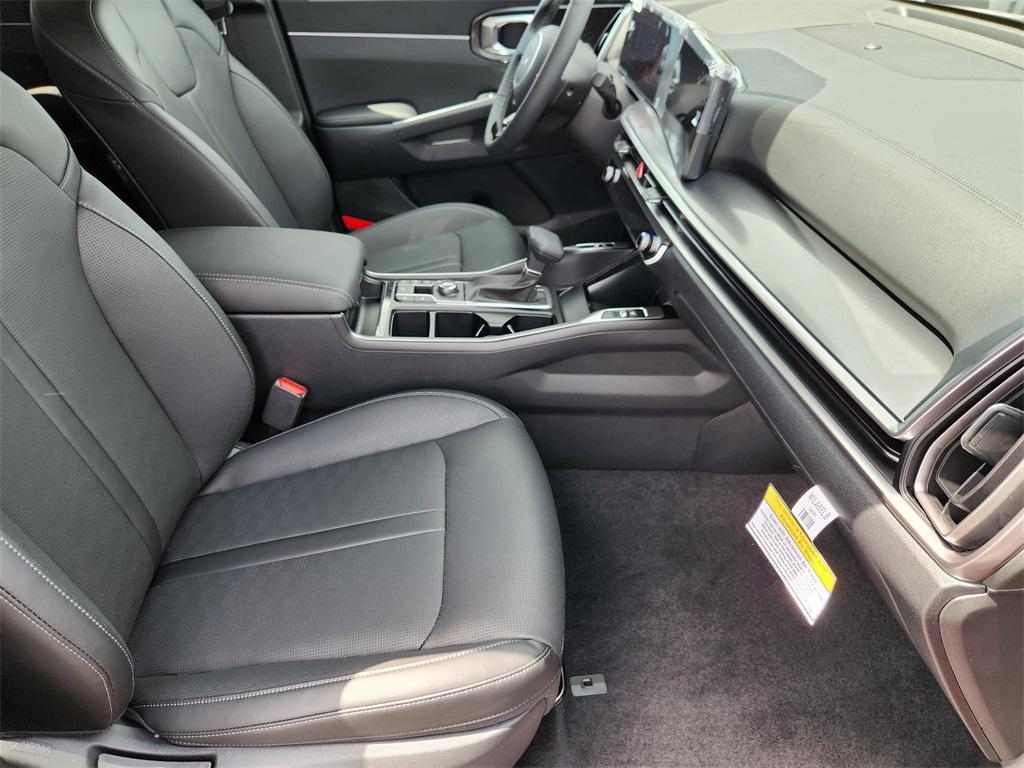 new 2025 Kia Sorento car, priced at $32,430