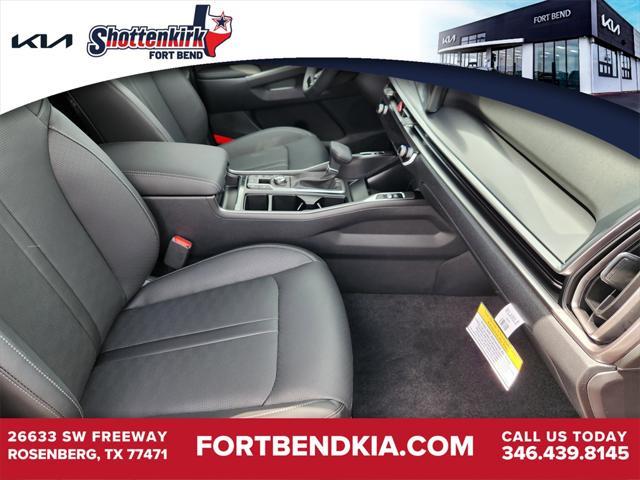 new 2025 Kia Sorento car, priced at $38,385