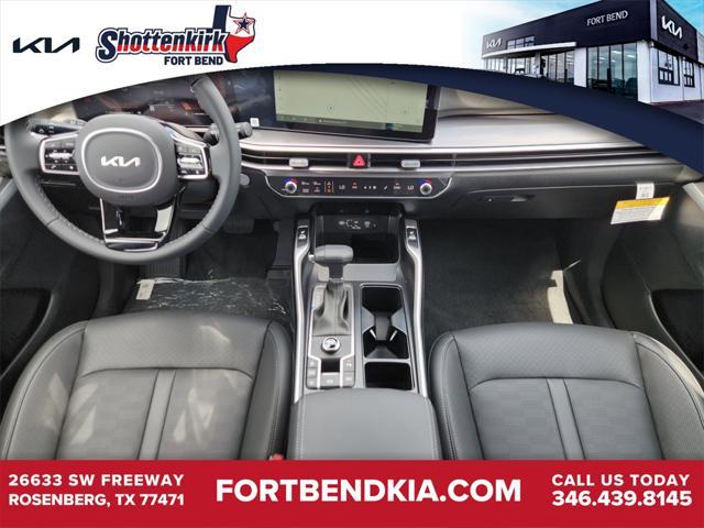 new 2025 Kia Sorento car, priced at $38,385