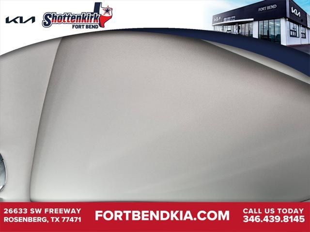 new 2025 Kia Sorento car, priced at $38,385