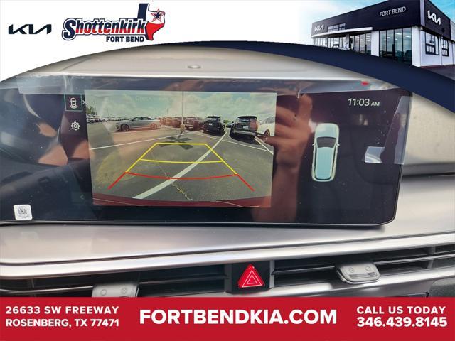 new 2025 Kia Sorento car, priced at $38,385