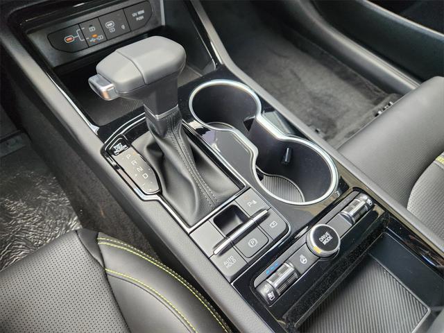 new 2026 Kia K5 car, priced at $39,560