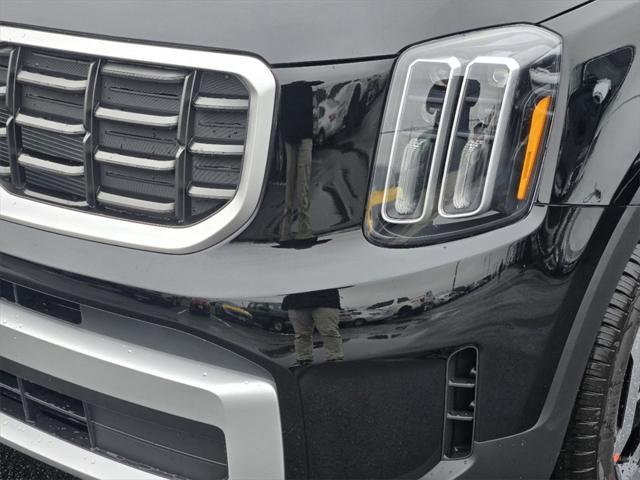 new 2025 Kia Telluride car, priced at $42,980