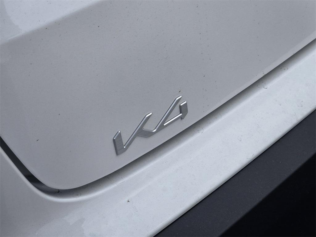 new 2025 Kia K4 car, priced at $23,282