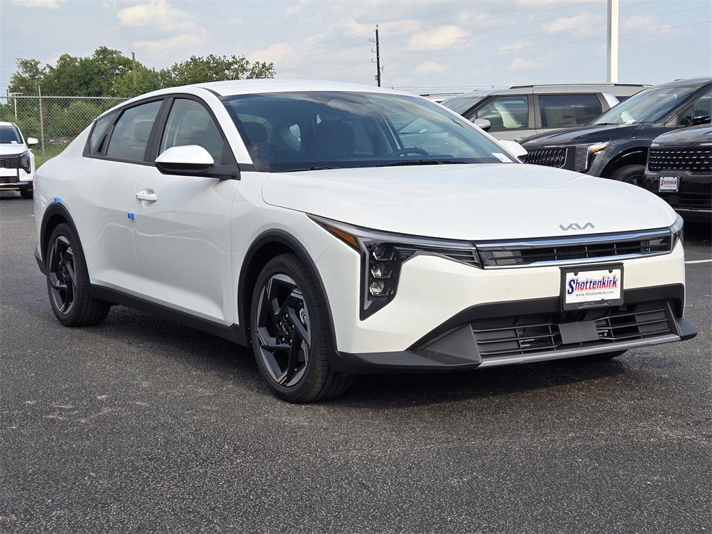 new 2025 Kia K4 car, priced at $23,282