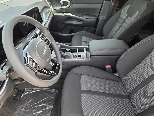 new 2025 Kia Sorento car, priced at $33,945
