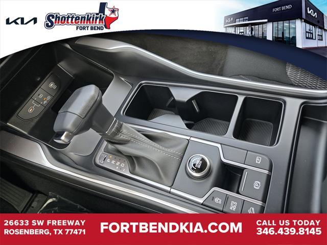 new 2025 Kia Sorento car, priced at $33,945